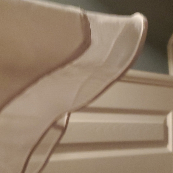 Stella McCartney workout top - Picture 6 of 6